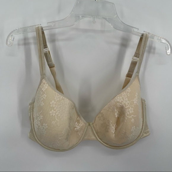 Cacique Sexy Sensual Cream Underwire Bra Size 40DD - Picture 5 of 6